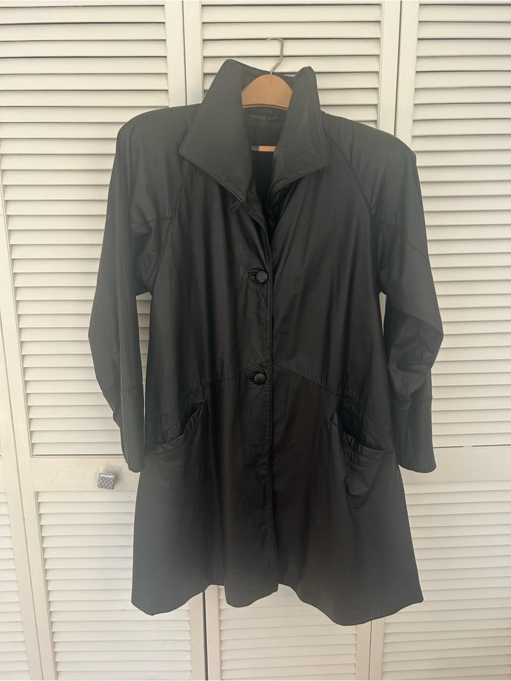 Black leather swing jacket- pure 80’s